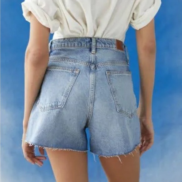 NWT BDG Denim short - Picture 2 of 2